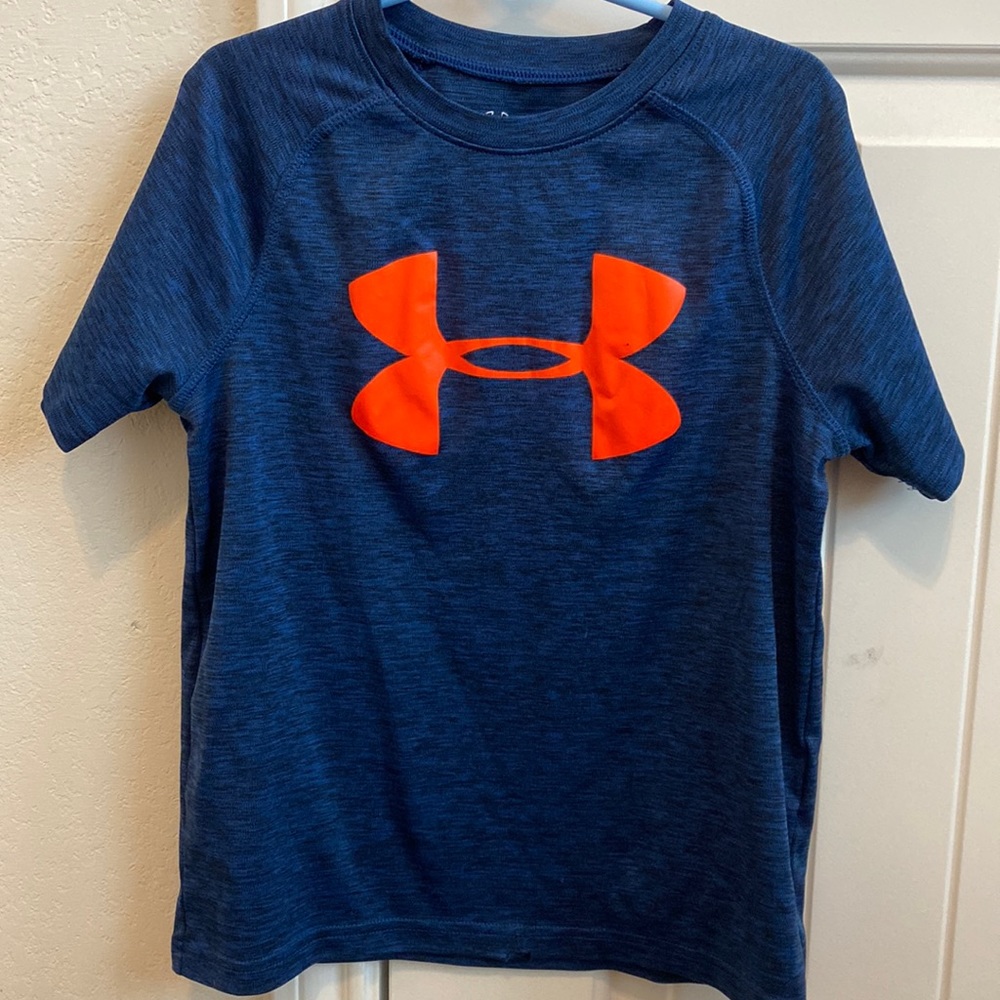 Boys UA blue & orange shirt